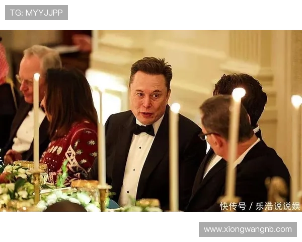 C罗身着西装出席白宫晚宴与美国防长亲密合影引发热议