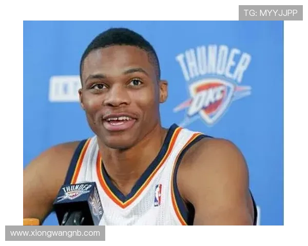 夸梅质疑对布朗尼的赞誉与对本内特威少的批评为何存在双重标准 夸梅质疑对布朗尼的赞誉与对本内特威少的批评为何存在双重标准