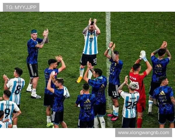 德保罗社媒欢庆季后赛首战胜利激励球队继续前行